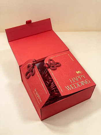 Custom Red Oriental Wedding Gift Box with Traditional Chinese Knot Custom Red Oriental Wedding Gift Box with Traditional Chinese Knot