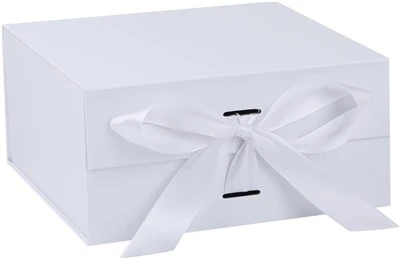 Custom Pure White Foldable Magnetic Gift Box